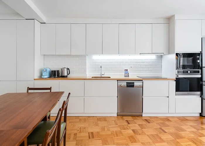 Guestready - Retreat With Stunning Cityscape